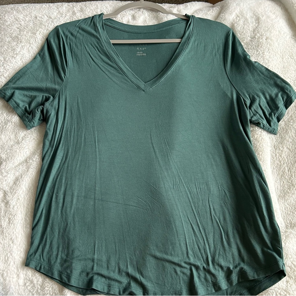 Women's Green V-Neck Top